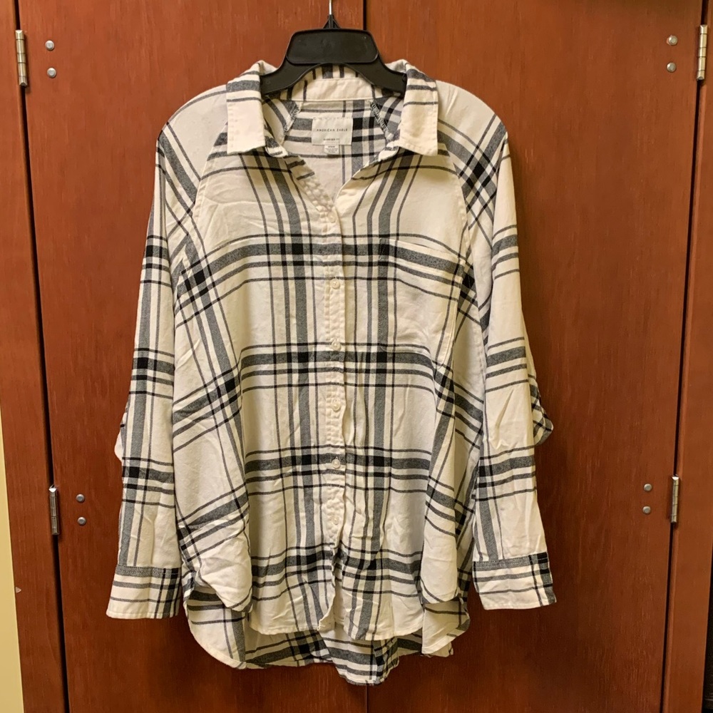 Soft American Eagle Flannel Button Up